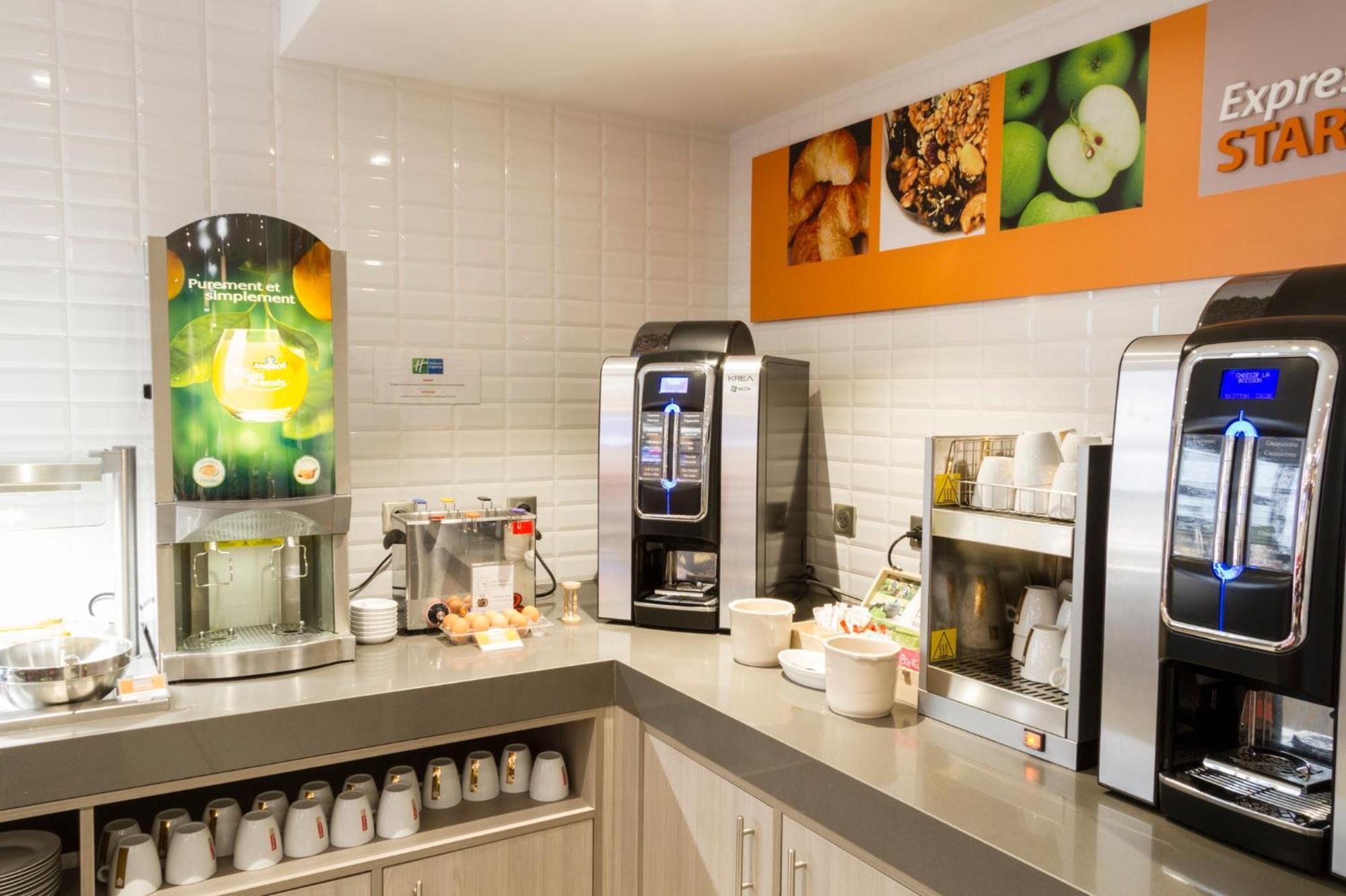 Holiday Inn Express Amiens, An Ihg Hotel Ngoại thất bức ảnh